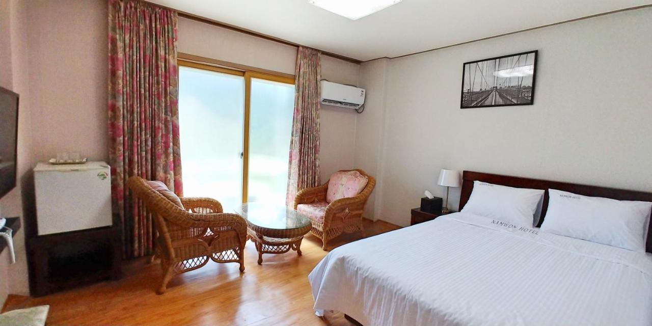 Namwon Hotel Buitenkant foto